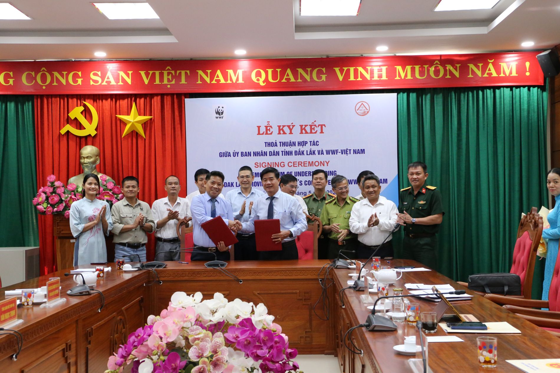 UBND tỉnh Đắk Lắk ký kết Thỏa thuận hợp tác với WWF - Việt Nam