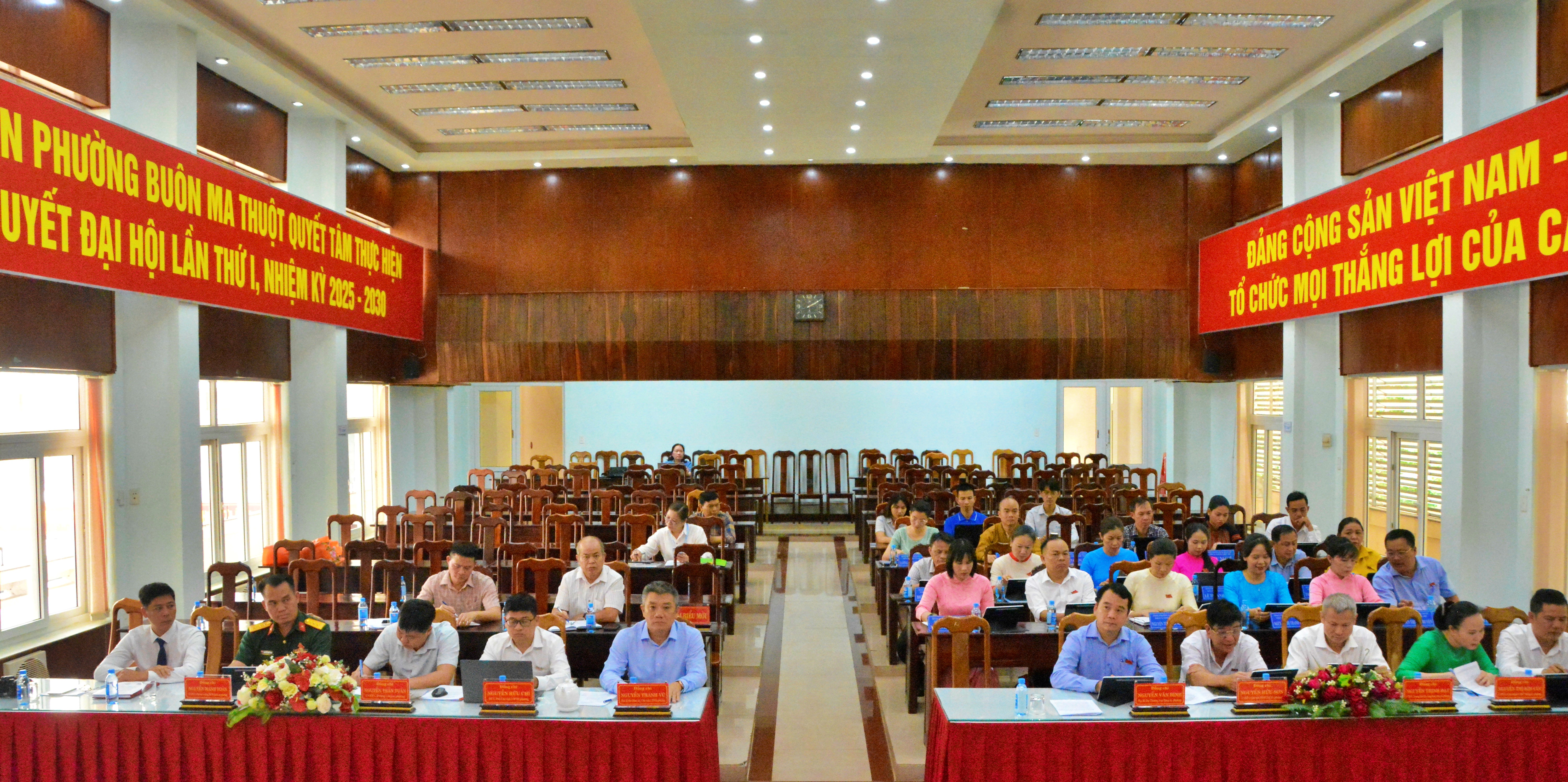 Kỳ họp chuyên đề HĐND phường Buôn Ma Thuột lần thứ Nhất