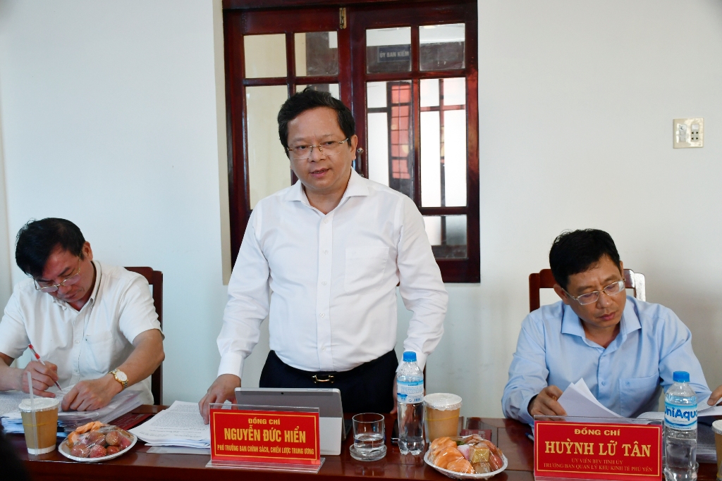 Đoàn kiểm tra, giám sát số 26 của Bộ Chính trị, Ban Bí thư làm việc tại phường Phú Yên