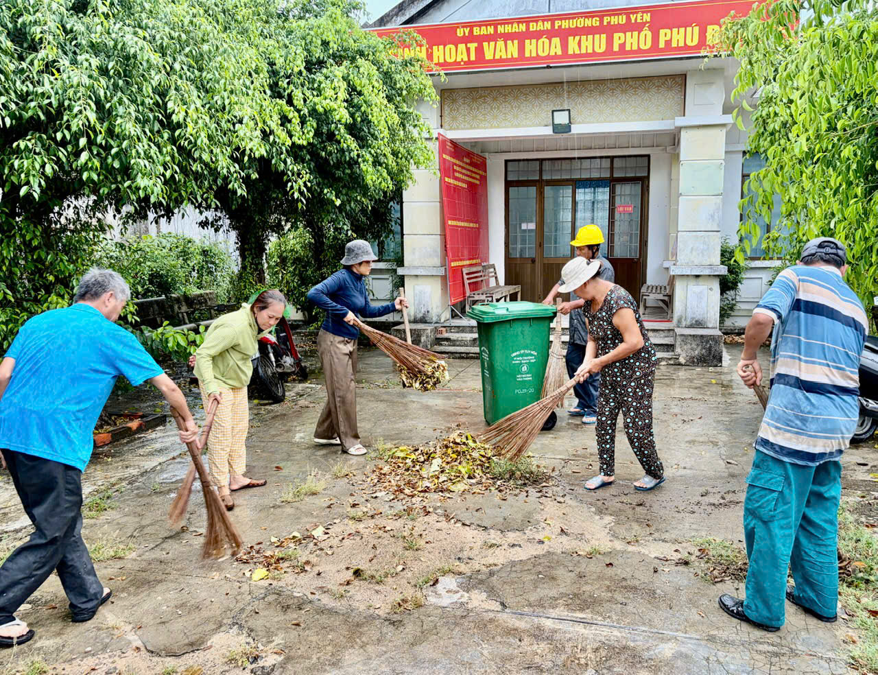 Phụ nữ tỉnh Đắk Lắk ra quân hưởng ứng Chiến dịch 