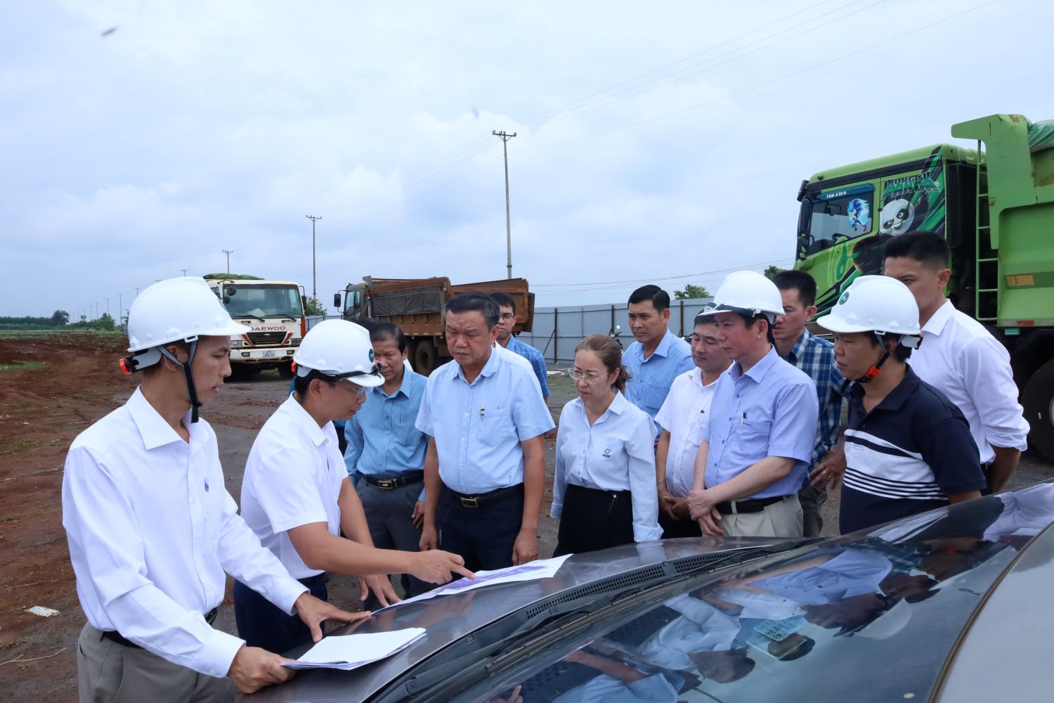 Phó Chủ tịch UBND tỉnh Đào Mỹ kiểm tra tiến độ triển khai xây dựng Dự án hạ tầng Khu công nghiệp Phú Xuân