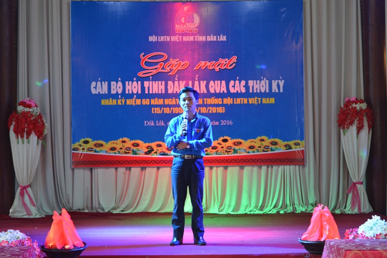 Gặp mặt cán bộ Hội Liên hiệp Thanh niên Việt Nam tỉnh qua các thời kỳ.