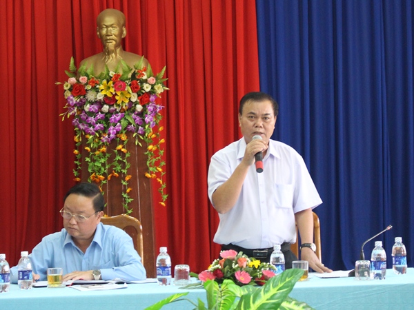 Đoàn công tác của Thường trực Tỉnh ủy làm việc với Huyện ủy Ea Kar