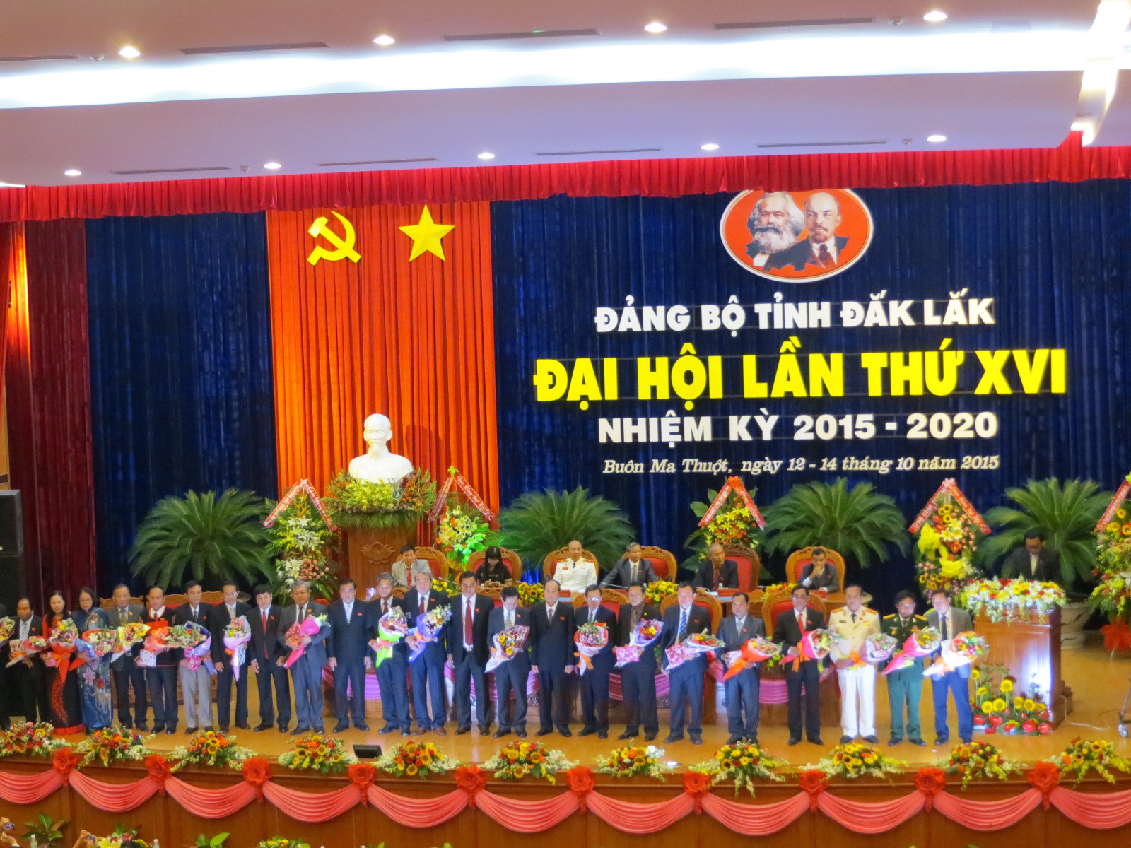 Đắk Lắk chú trọng công tác xây dựng tổ chức cơ sở Đảng, nâng cao chất lượng đảng viên.