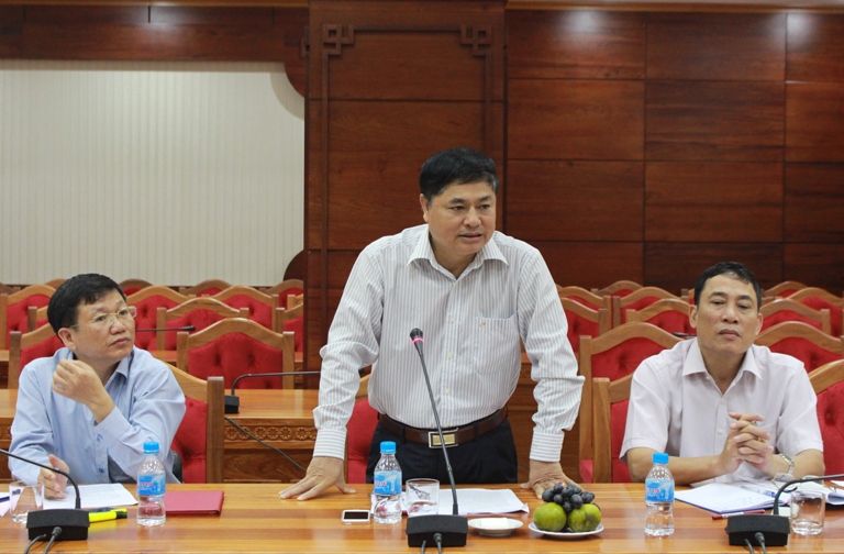 UBND tỉnh làm việc với Đoàn công tác tỉnh Nam Định về tình hình di dân đi xây dựng vùng kinh tế mới tại tỉnh.