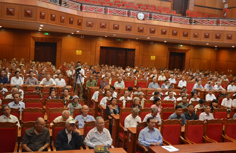 Hội nghị thông báo tình hình thời sự cho cán bộ hưu trí thuộc diện Tỉnh ủy quản lý.