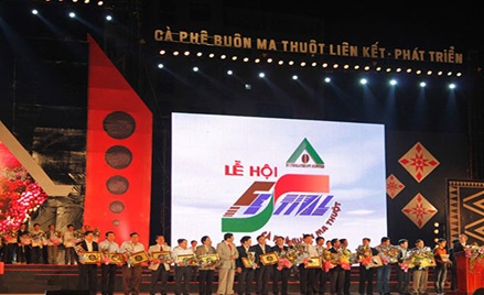 Thành lập Tiểu ban Thông tin- Truyền thông của Lễ hội cà phê Buôn Ma Thuột lần thứ VI và Liên hoan văn hóa Cồng chiêng Tây Nguyên