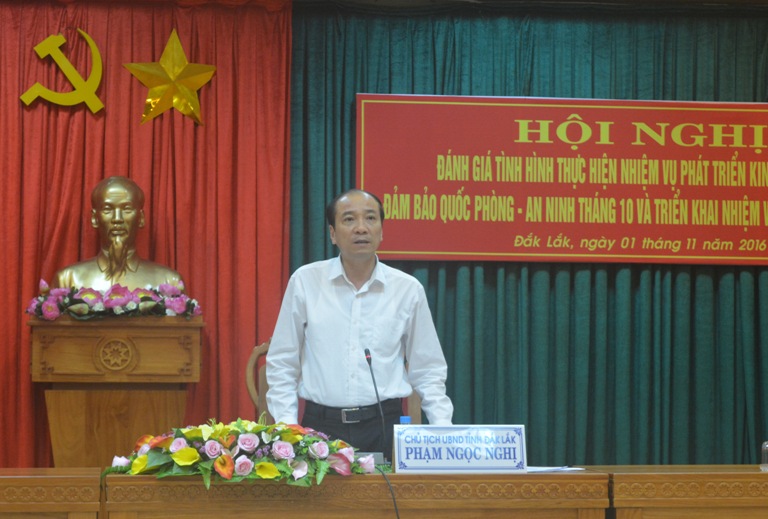 Hội nghị đánh giá tình hình thực hiện nhiệm vụ phát triển KT-XH, đảm bảo quốc phòng – an ninh tháng 10 và triển khai nhiệm vụ tháng 11/2016.