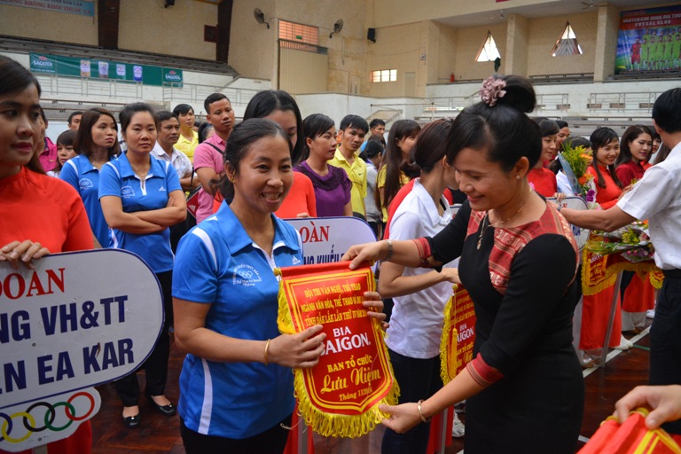 Hơn 400 VĐV tham dự Hội thi văn nghệ, thể thao ngành Văn hóa, Thể thao và Du lịch tỉnh lần thứ IV năm 2016.