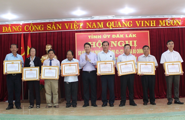 Sơ kết 5 năm thực hiện Chỉ thị số 42-CT/TW của Bộ Chính trị và Chương trình số 06-CTr/TU của Tỉnh ủy