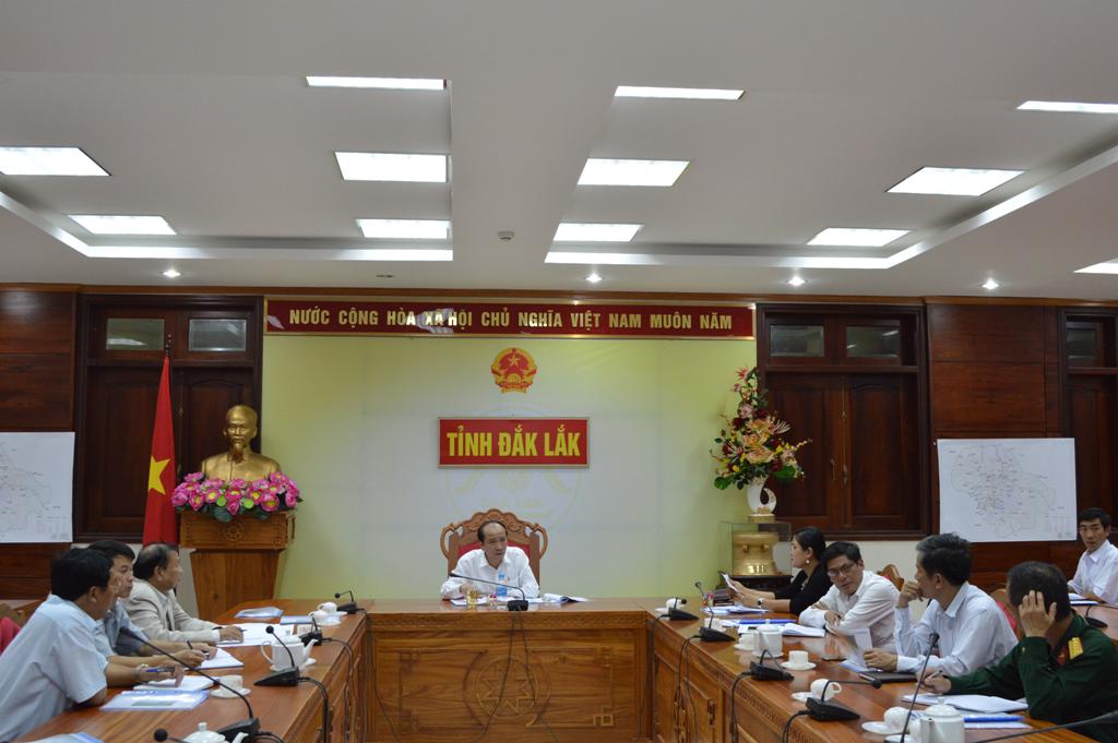 UBND tỉnh họp thông qua Quy hoạch phát triển điện lực giai đoạn 2016 – 2025