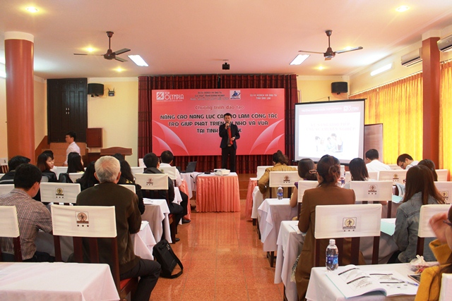 Training program on “Improving capacity of officials in supporting small and medium –sized enterprises”