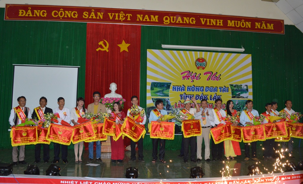 Huyện Krông Năng giành giải Nhất Hội thi Nhà nông đua tài tỉnh Đắk Lắk lần thứ IV.