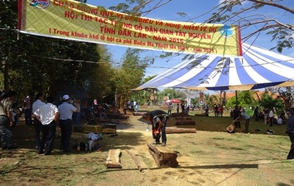 Kết luận của Chủ tịch UBND tỉnh về kịch bản chi tiết, Đề án của Lễ hội cà phê Buôn Ma Thuột lần thứ 6 và Liên hoan văn hóa Cồng chiêng Tây Nguyên năm 2017.