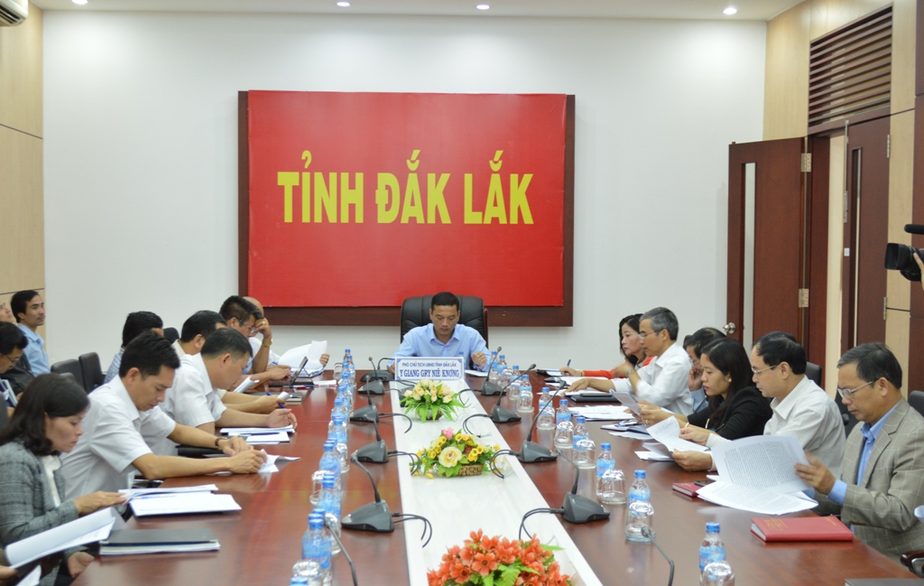 Hội nghị trực tuyến toàn quốc tổng kết công tác thi đua khen thưởng năm 2016