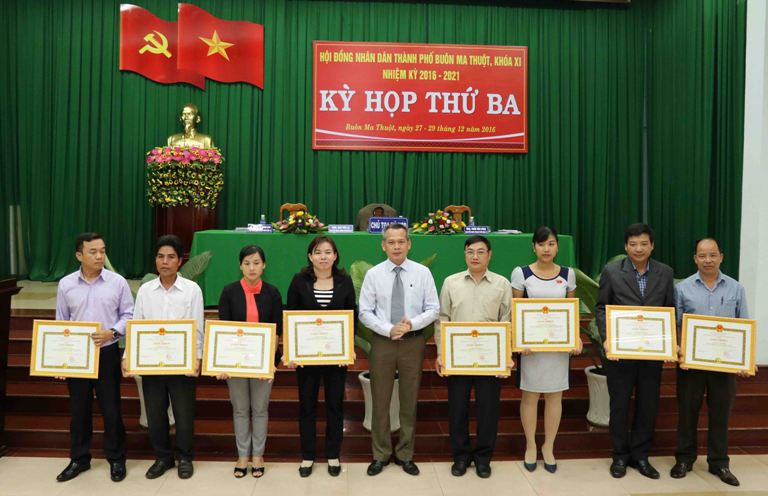 Bế mạc Kỳ họp thứ Ba, HĐND thành phố Buôn Ma Thuột, khóa XI, nhiệm kỳ 2016-2021.