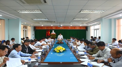 Bí thư Thành ủy Buôn Ma Thuột, Y Thanh Hà Niê Kdăm chủ trì Hội nghị giao ban với các Bí thư phường, xã tháng 12/2016