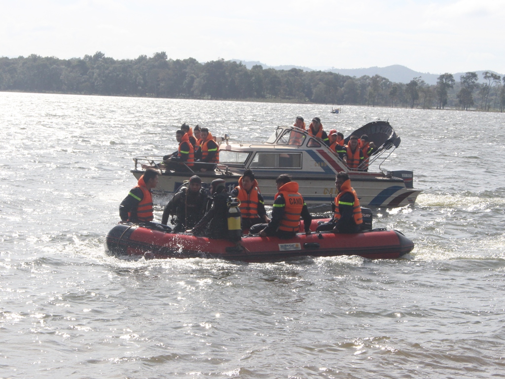 Diễn tập phương án cứu nạn, cứu hộ tại hồ Ea Kao