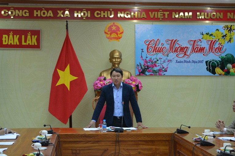 UBND tỉnh gặp mặt đầu xuân Đinh Dậu 2017 và sơ kết tình hình thực hiện nhiệm vụ phát triển KT-XH, đảm bảo QP-AN tháng 01/2017.