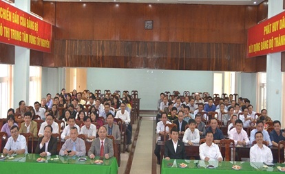 Lãnh đạo thành phố Buôn Ma Thuột gặp mặt đầu xuân 2017