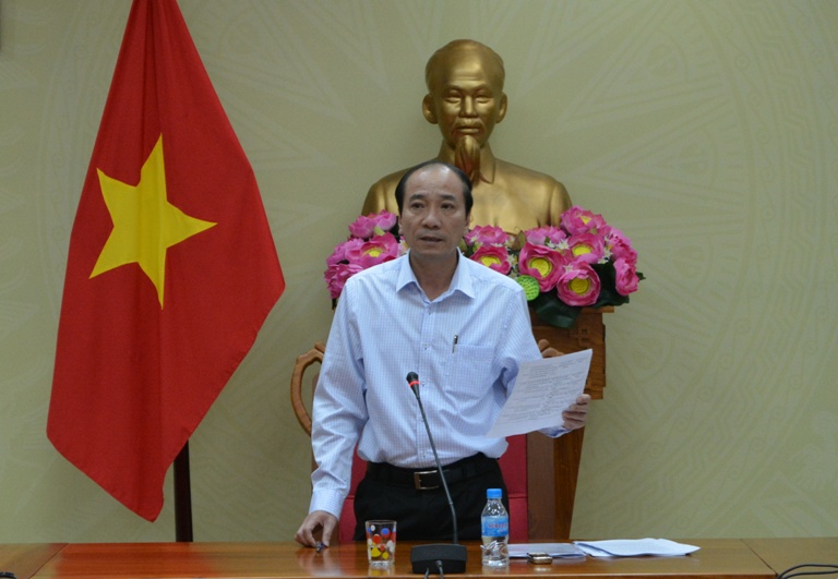 UBND tỉnh họp thông qua các nội dung thuộc thẩm quyền.