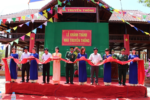 Chào mừng 58 năm Ngày Truyền thống Bộ đội Biên phòng (3/3/1959-3/3/2017) và 28 năm Ngày Biên phòng toàn dân (3/3/1989-3/3/2017)