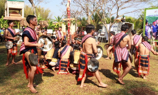 Tái hiện nghi lễ truyền thống của đồng bào 3 tỉnh Kon Tum, Lâm Đồng, Đắk Nông