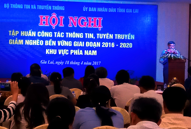 Hội nghị tập huấn công tác thông tin, tuyên truyền giảm nghèo giai đoạn 2016-2020 khu vực phía Nam