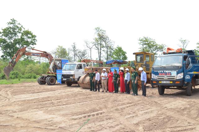 Bộ đội Biên phòng Đắk Lắk khởi công tuyến đường giao thông từ vườn Quốc gia Yook Đôn tới Đồn Biên phòng Sê Rê Pôk.