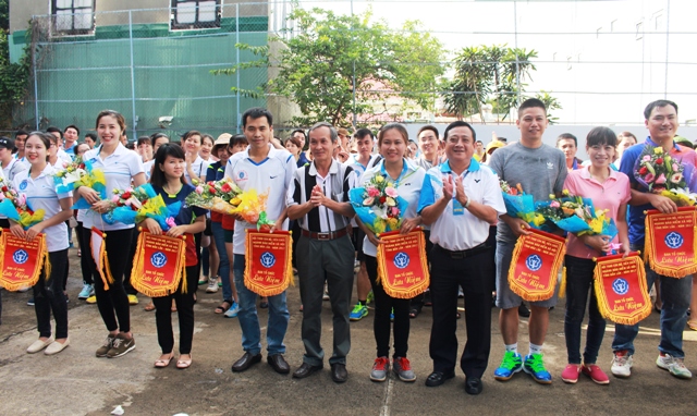 Hơn 170 VĐV tham dự Hội thao ngành Bảo hiểm xã hội tỉnh năm 2017