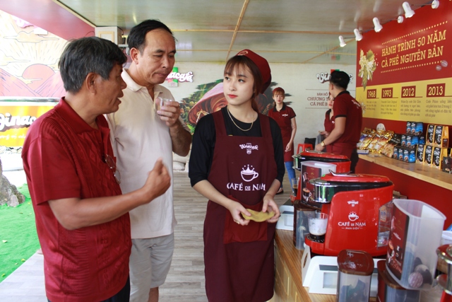 Hội nghị kết nối cung cầu giữa doanh nghiệp Phú Yên và Đắk Lắk năm 2017