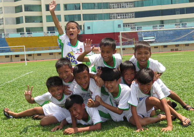 Triển khai tuyển sinh Học viện Bóng đá NutiFood khóa 2 năm 2017