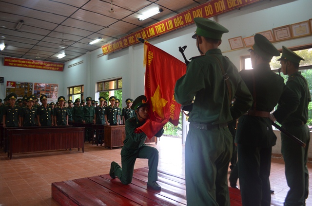 Bộ đội Biên phòng tỉnh Đắk Lắk tuyên thệ  chiến sĩ mới năm 2017