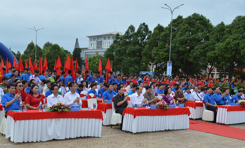 Trung ương Đoàn TNCS Hồ Chí Minh tổ chức Lễ ra quân Chiến dịch Thanh niên tình nguyện hè tại Đắk Lắk