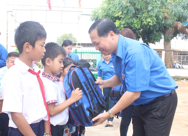 Tổ chức các hoạt động hưởng ứng Lễ ra quân Chiến dịch Thanh niên tình nguyện Hè 2017 trên địa bàn thành phố Buôn Ma Thuột