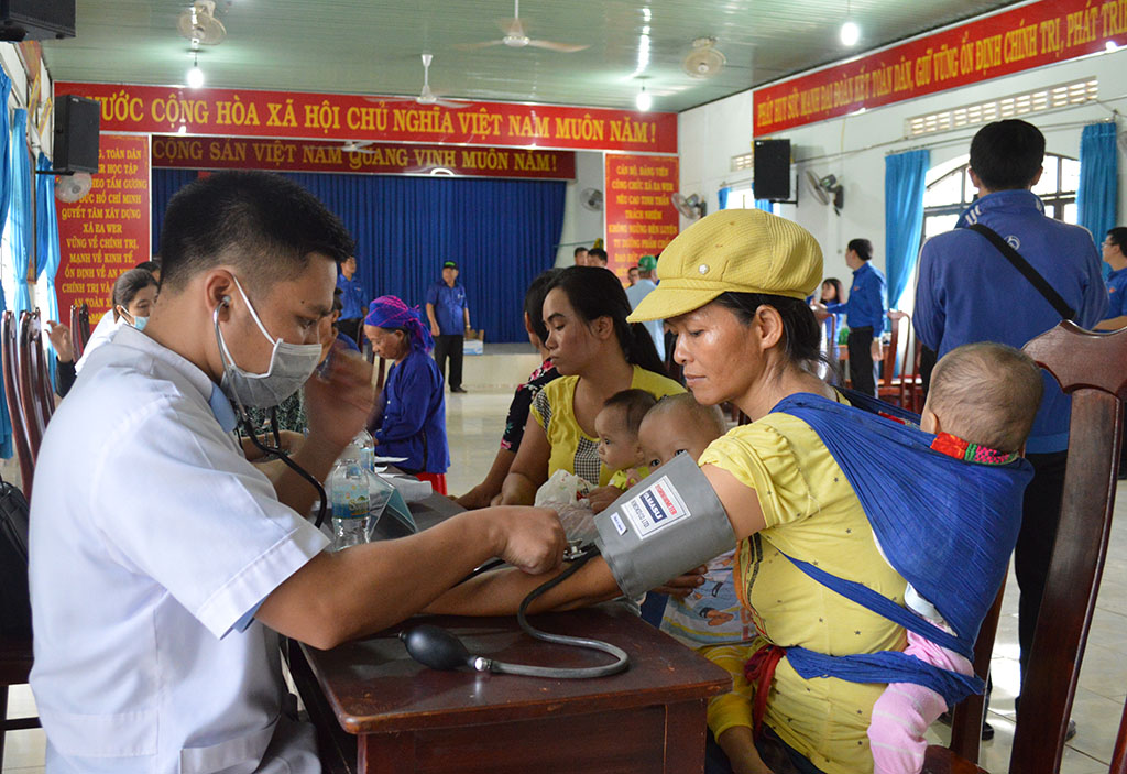 Chiến dịch Thanh niên tình nguyện hè 2017: Khởi công xây dựng công trình cầu giao thông nông thôn tại huyện Buôn Đôn