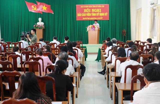 Hội nghị báo cáo viên Tỉnh ủy định kỳ tháng 6/2017