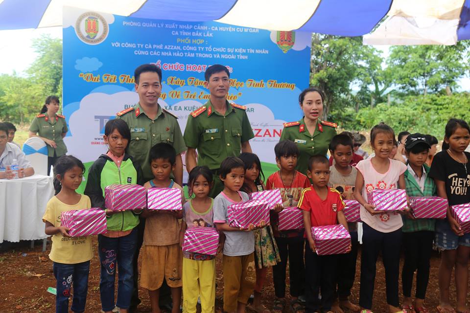 Khởi công công trình 