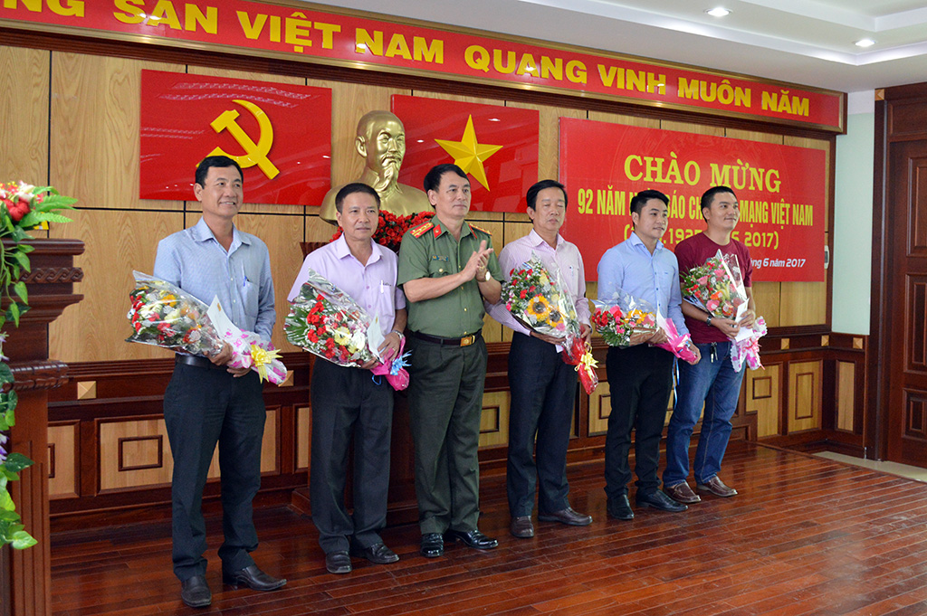 Công an tỉnh Đắk Lắk gặp mặt các cơ quan báo chí trên địa bàn nhân kỷ niệm 92 năm Ngày Báo chí cách mạng Việt Nam