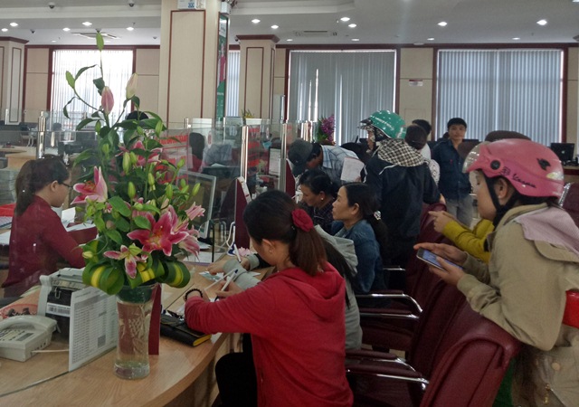 Đã có 257 khách hàng trúng thưởng trong đợt huy động tiết kiệm dự thưởng “Thẻ cào trao tay, nhận ngay may mắn” do Agribank tỉnh Đắk Lắk tổ chức.