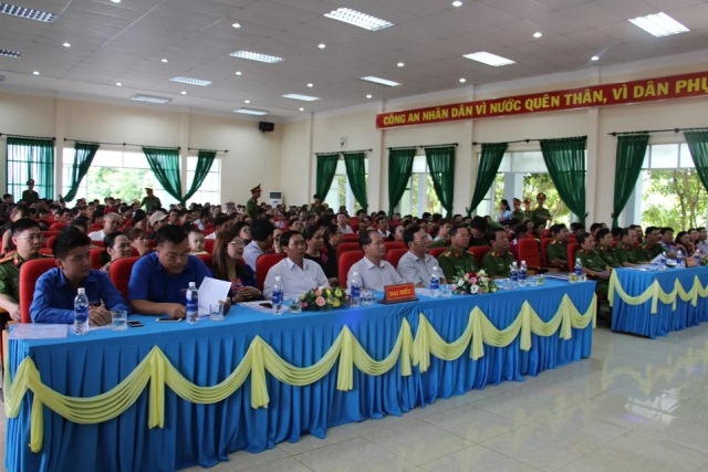 Trại giam Đắc Trung tổ chức Hội nghị 