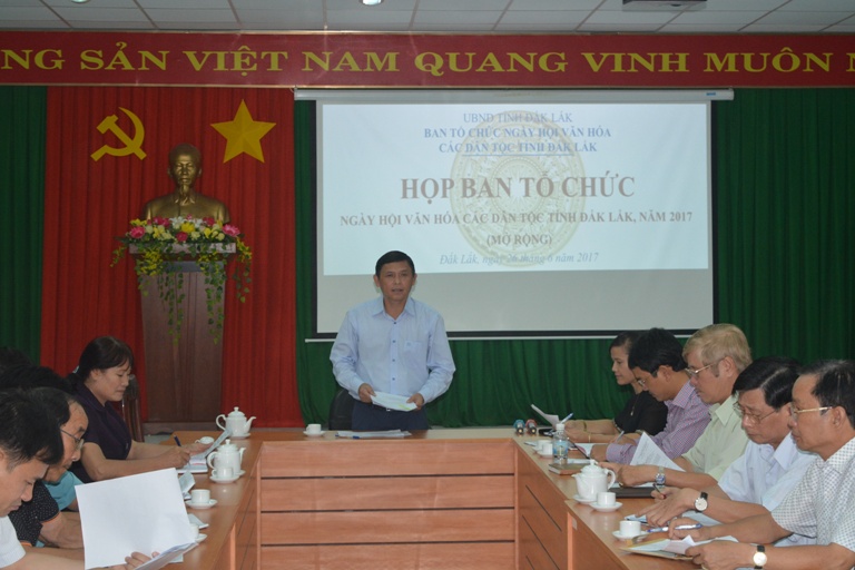 Chuyển thời gian tổ chức Ngày Hội văn hóa các dân tộc tỉnh Đắk Lắk sang năm 2018.