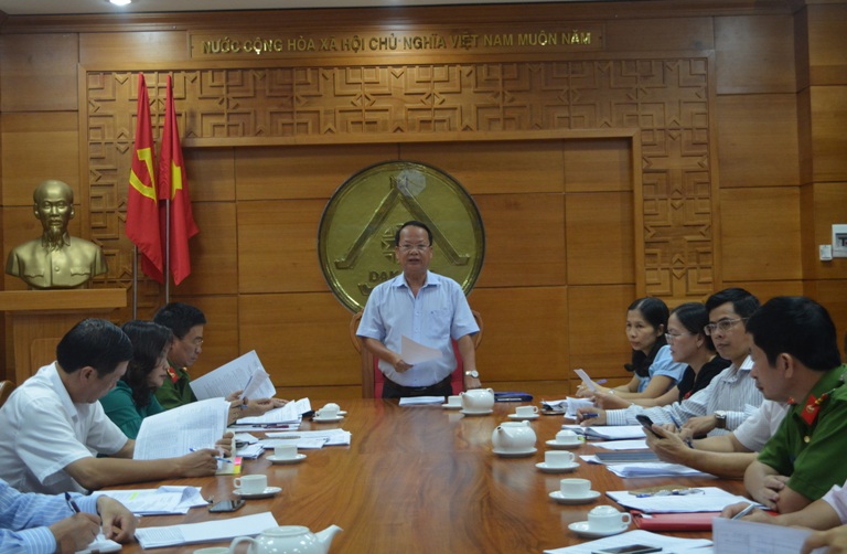 Ban Pháp chế HĐND tỉnh thẩm tra báo cáo kết quả công tác tiếp công dân, giải quyết khiếu nại, tố cáo, phòng chống tham nhũng 6 tháng đầu năm 2017