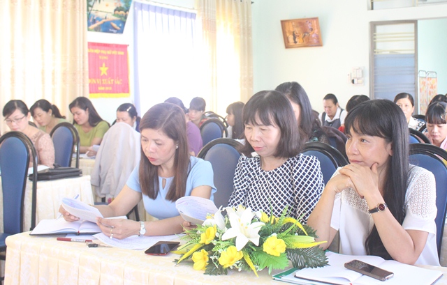 Sơ kết công tác Hội và phong trào phụ nữ 6 tháng đầu năm