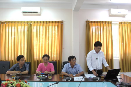 Ông Trần Quang Trịnh – Chủ nhiệm đề tài báo cáo thuyết minh nghiên cứu