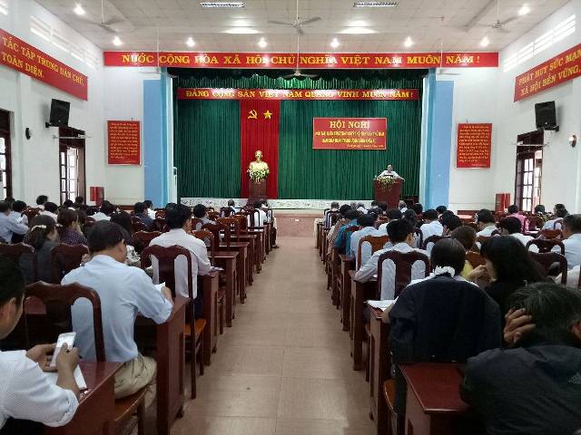 Huyện ủy CưM'gar tổ chức quán triệt Nghị quyết Hội nghị lần thứ 5 Ban Chấp hành Trung ương Đảng khóa XII