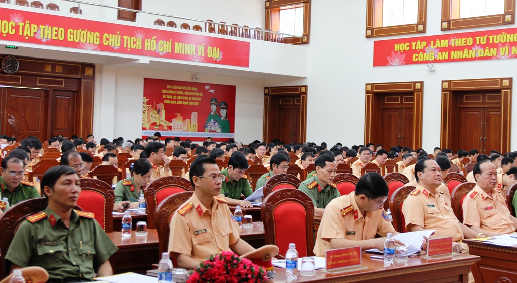 Kiện toàn tổ chức và hoạt động của Ban An toàn giao thông tỉnh.