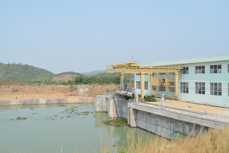 Báo cáo tình hình quản lý quy hoạch, đầu tư xây dựng, vận hành khai thác các công trình thủy điện trên địa bàn tỉnh.