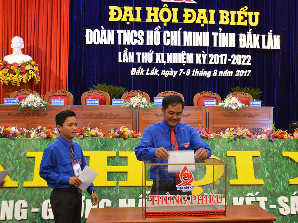 45 comrades elected to the Executive Committee of Dak Lak’s HCYU for the term 2017-2022