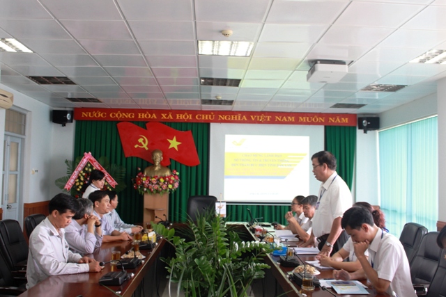 Sở Thông tin và Truyền thông thăm, chúc mừng Bưu điện tỉnh và VNPT Đắk Lắk